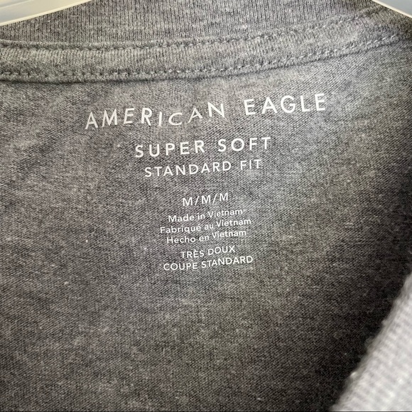 4 American Eagle shirt bundle - Picture 8 of 12